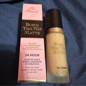 Too Faced Born This Way Matte Foundation - Ivory